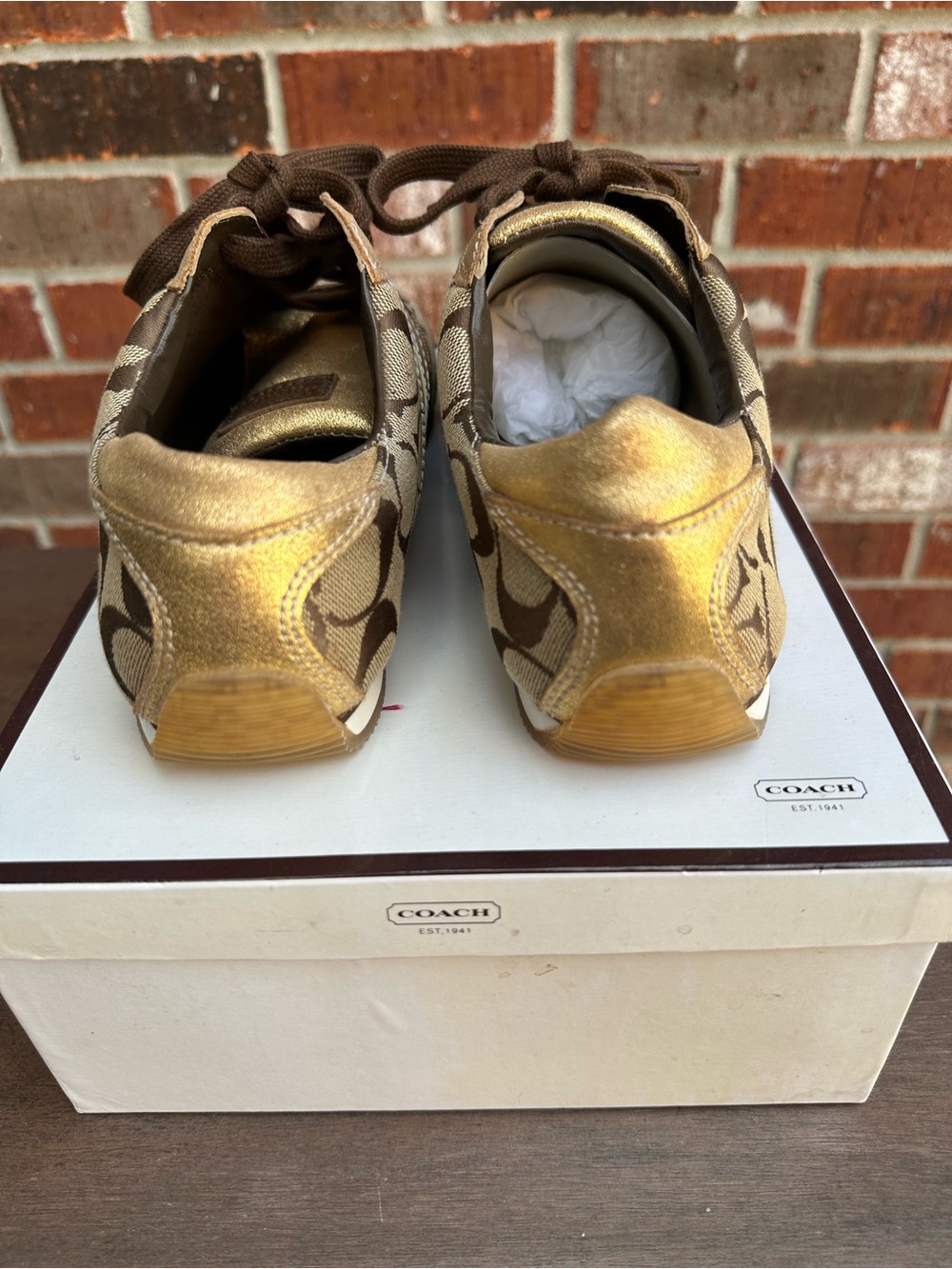 Coach Mable Signature C Gold Metallic Sneakers Size 10M w/ Box - Picture 14 of 16